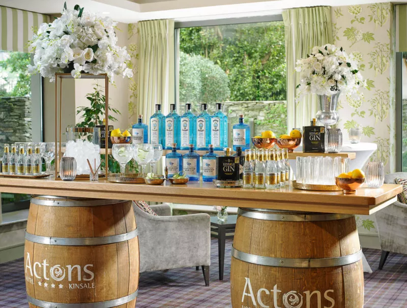 https://www.actonshotelkinsale.com/wp-content/uploads/2022/07/Gin-Bar-x1-1.jpg